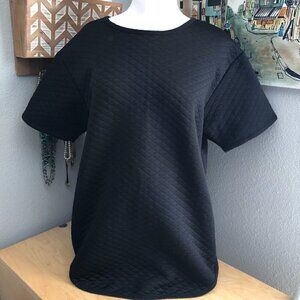 EPTM Quilted Short Sleeve Top Women's size L Black Tunic